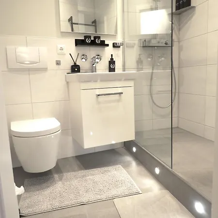 *vivere 13 Stock, Ausicht, Zentrum, Neu Appartement Augsbourg