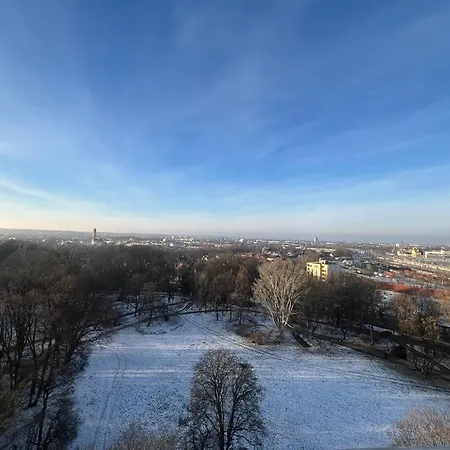 *vivere 13 Stock, Ausicht, Zentrum, Neu Apartment